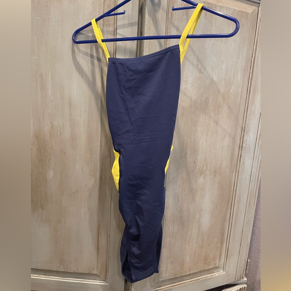 Speedo Endurance Navy and Gold swimsuit size 10/36